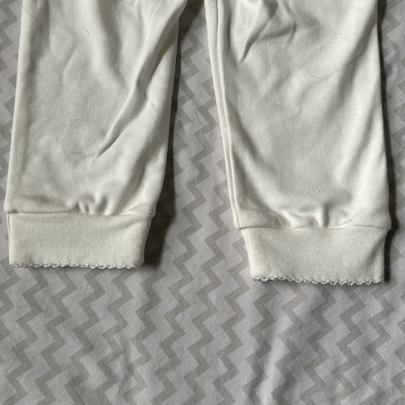 Baby Girls 18M Long Sleeve Ruffled Fleece Sweatshirt & Matching Jogger Pant Set - Picture 10 of 12